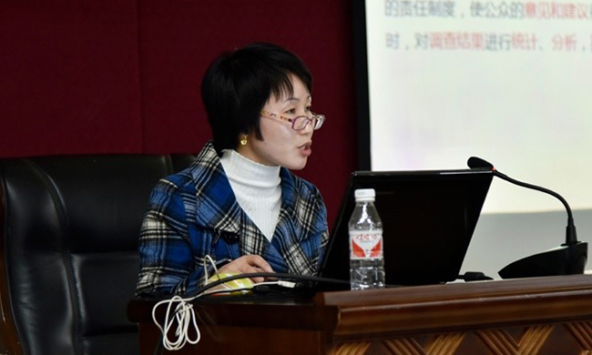 國脈互聯(lián)政府網(wǎng)站評測研究中心副主任王玲受邀出席“廣西壯族自治區(qū)住房城鄉(xiāng)建設(shè)視頻會議系統(tǒng)及政府網(wǎng)站建設(shè)工作會議”，并對參會人員作專題培訓(xùn)。