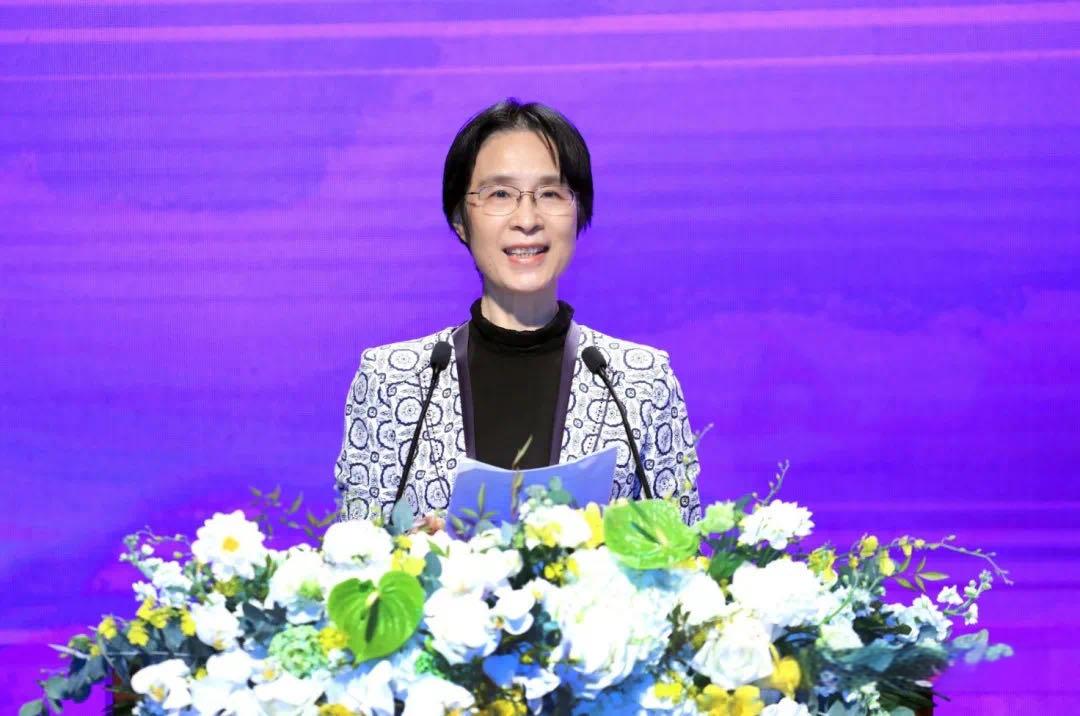 江小涓：數(shù)字時(shí)代政府公共治理面臨的挑戰(zhàn)