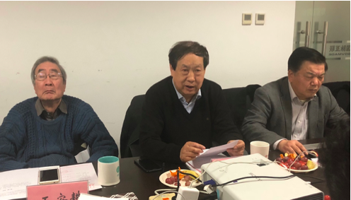 專家從左至右：王安耕、汪玉凱、周德銘